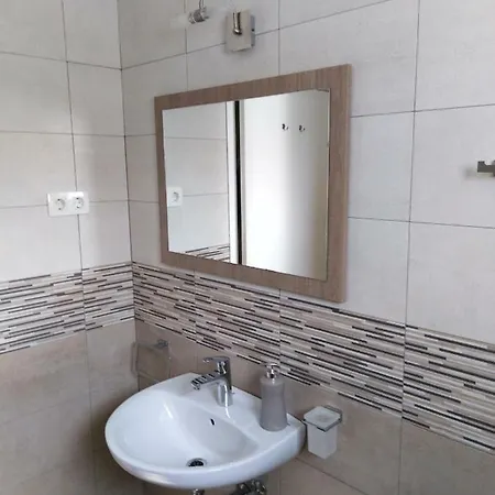 Apartman Asher *